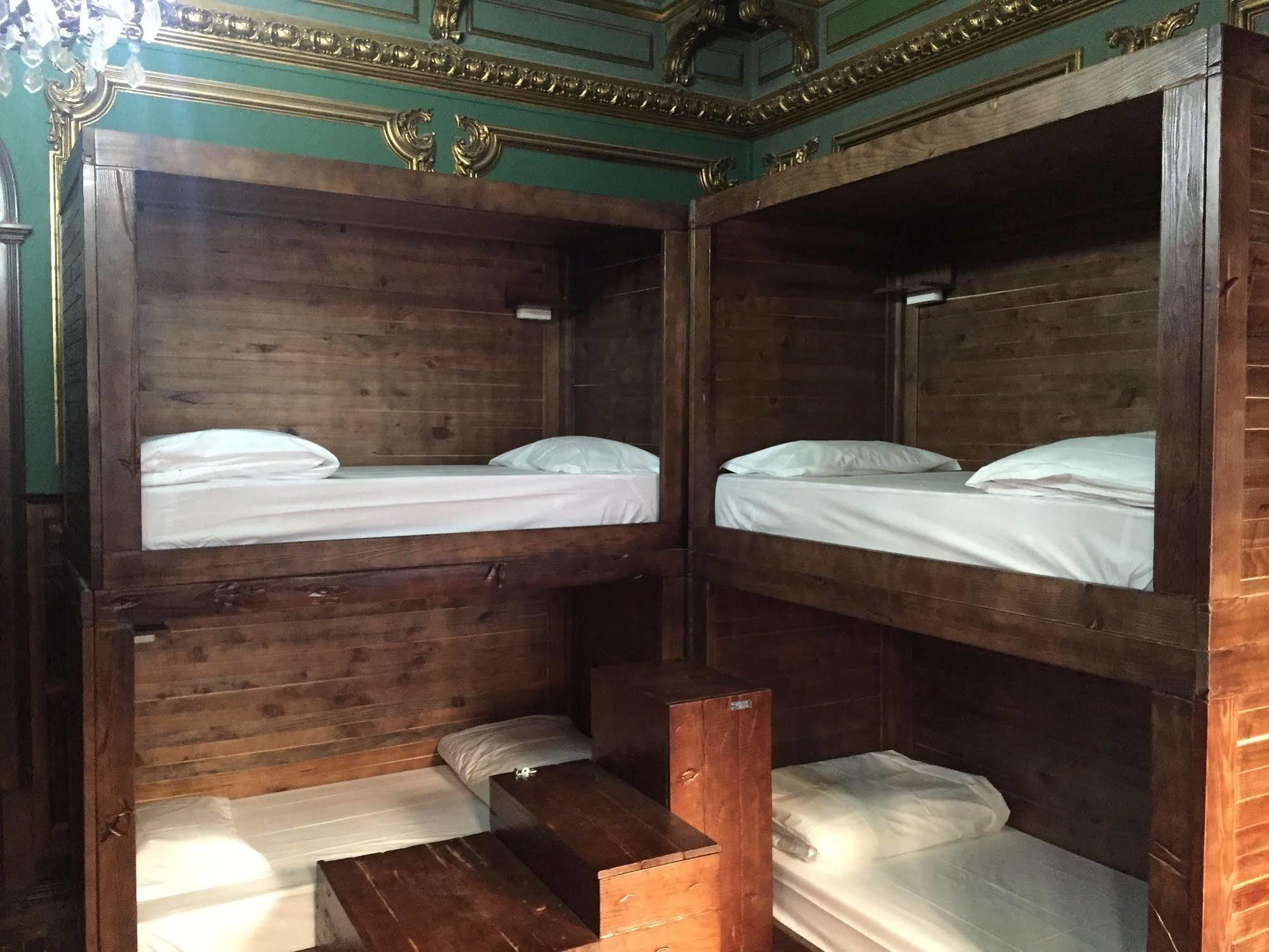 Sant Jordi Hostel Lissabon